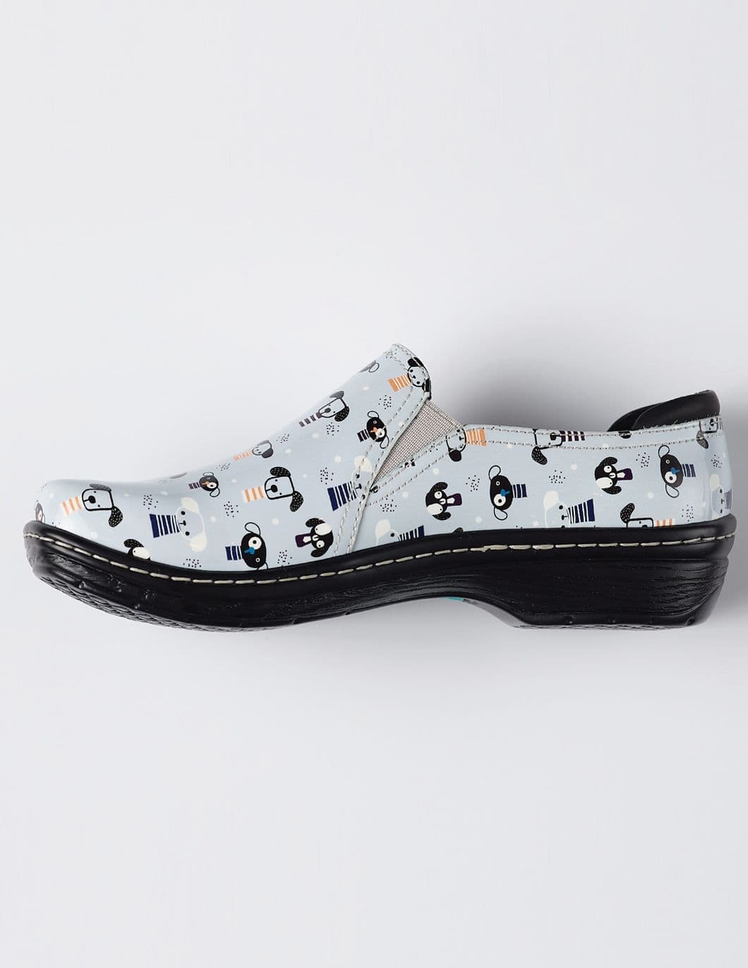 klogs-womens-cartoon-puppy-print-clogs-alt